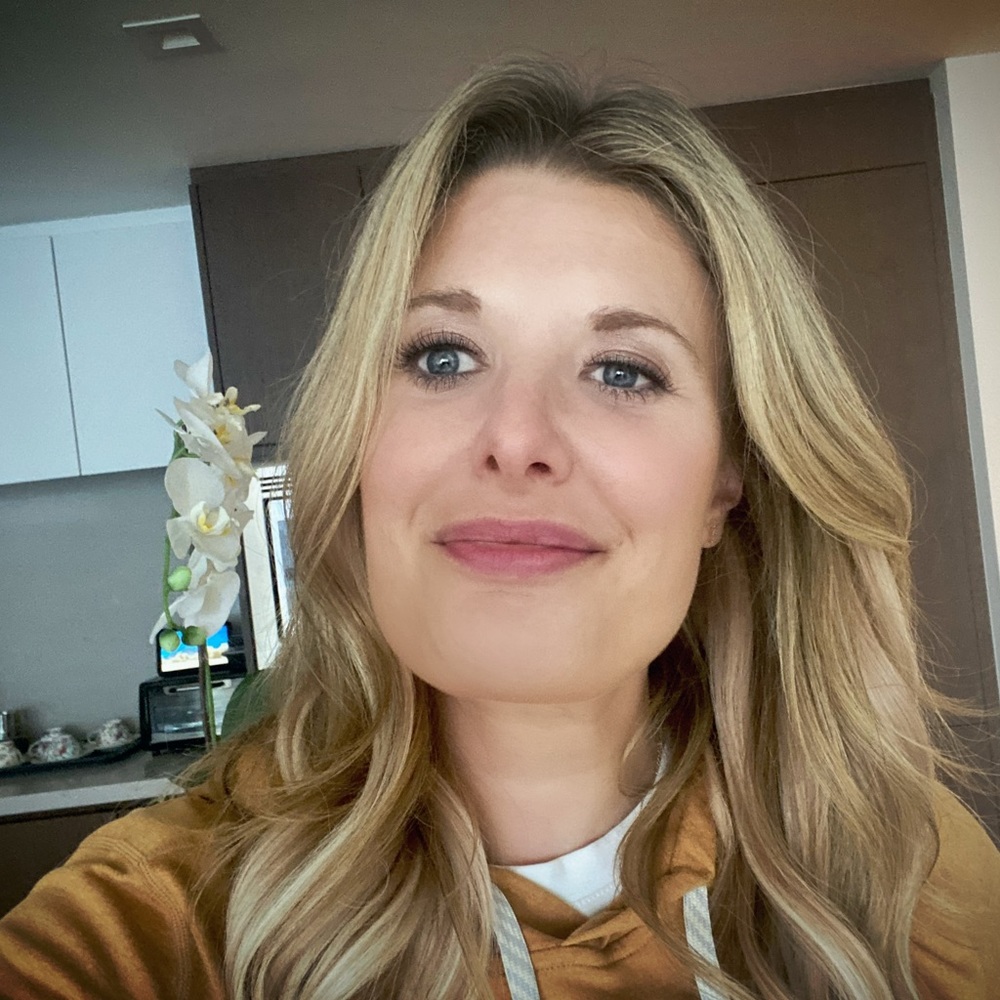 Meet your Posher, Amelia